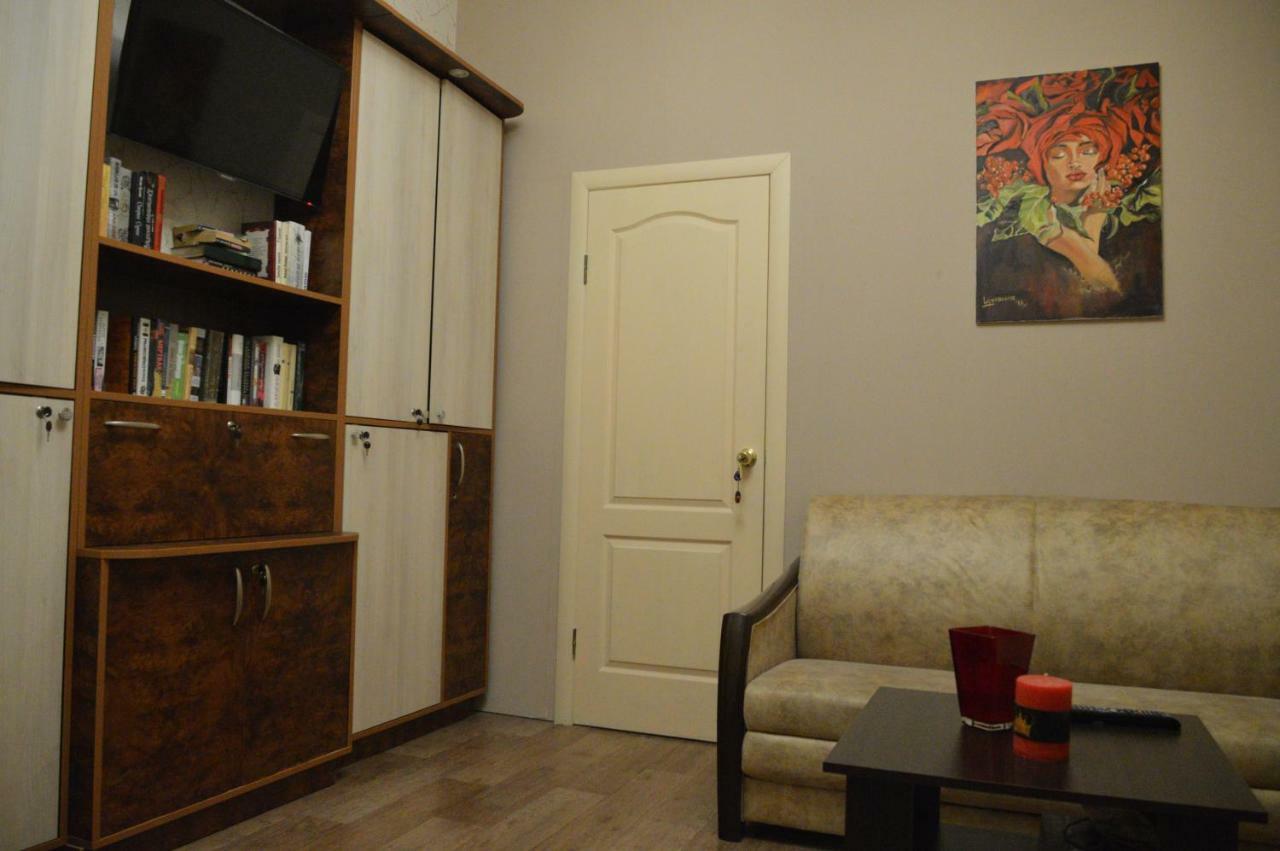 Hostel Koleso Odessa Exterior foto